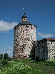 Большая Мереженная башня Кирилло-Белозерского монастыря. [Увеличить]