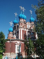 Казанская церковь в Устюжне [увеличить]
