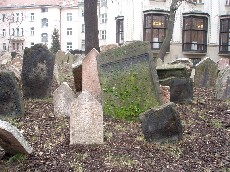Старое еврейское кладбище в Праге [увеличить]