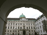 Дворец Хофбург в Вене. [увеличить]