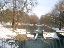 Городской парк с прудом в Миньске-Мазовецком, Польша