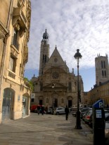 Церковь Сент-Этьен-дю-Мон в Париже
