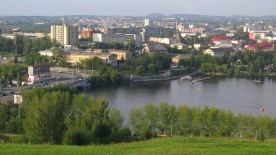 ����� ����