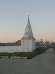 Башня ограды Александровского монастыря в Суздале