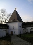 Юго-западная башня Андроникова монастыря