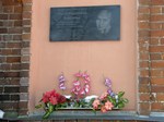 Памятная доска О. Берггольц в Богоявленском монастыре в Угличе