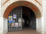 Ворота Спасо-Преображенского монастыря в Ярославле