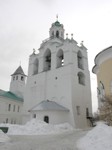 Звонница Спасо-Преображенского монастыря в Ярославле. 