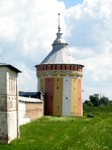 Южная башня Спасо-Прилуцкого монастыря 
