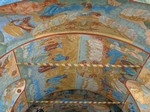Росписи крыльца Введенского собора Толгского монастыря